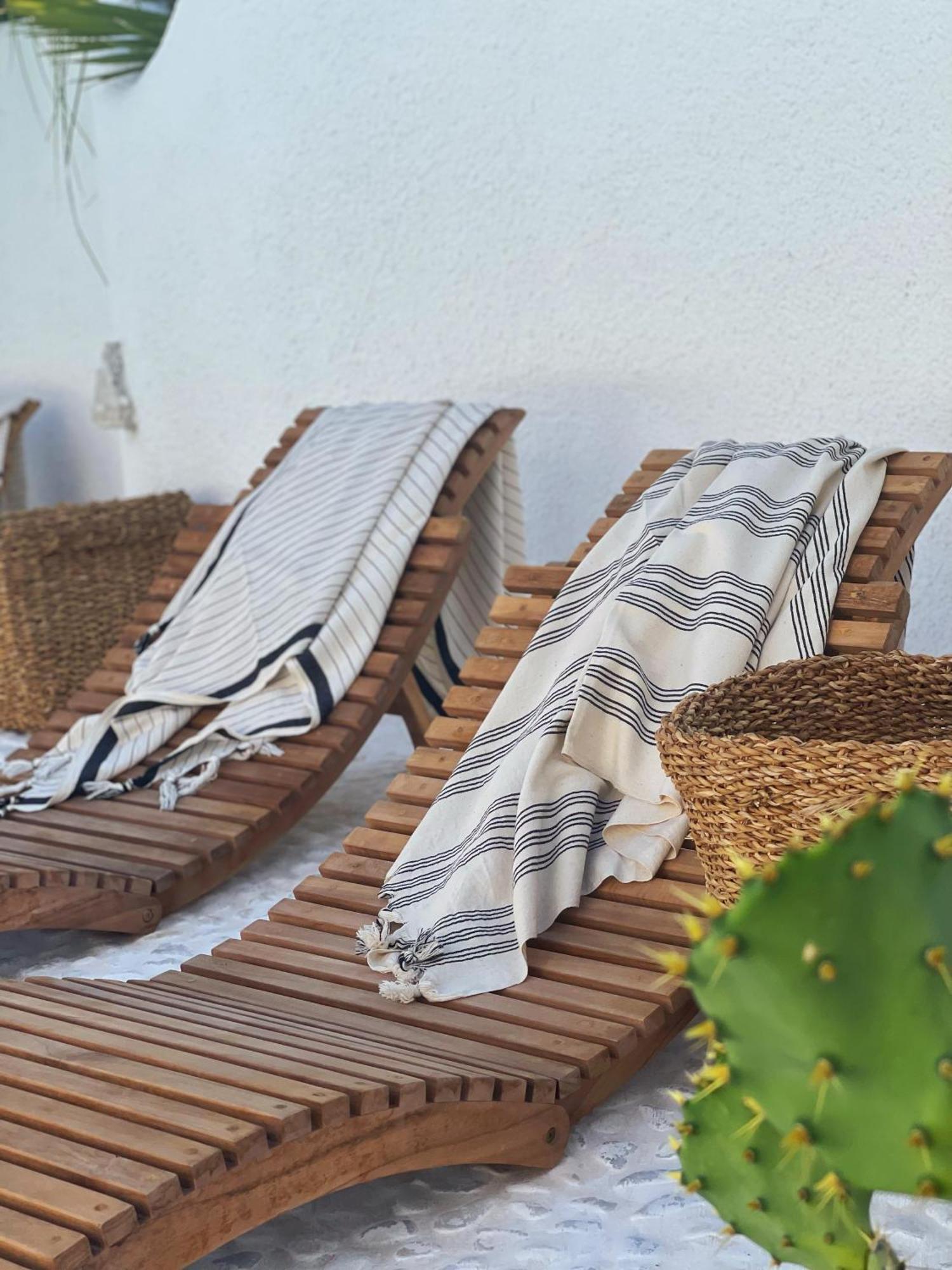 אלאקאטי Anit Konak מראה חיצוני תמונה